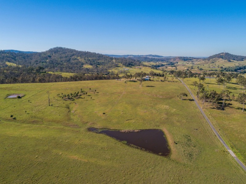 700 Luskintyre Road, Luskintyre NSW 2321