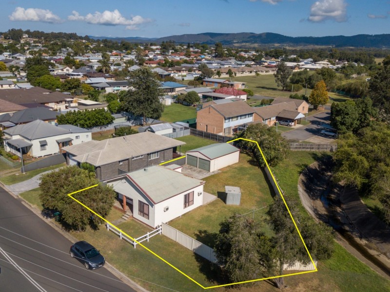 47 Alexander Street, Cessnock NSW 2325