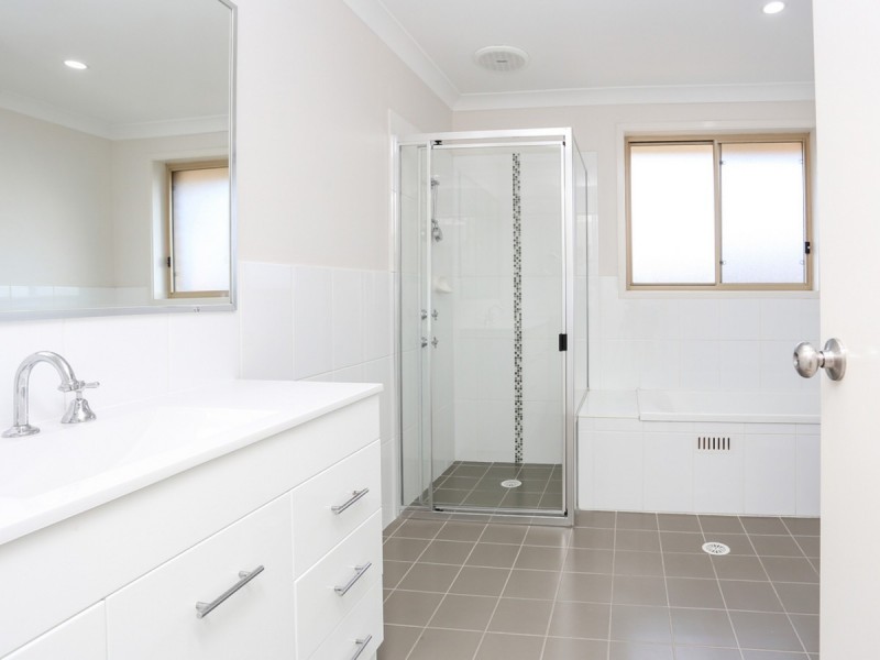 10 Mileham Circuit, Rutherford NSW 2320