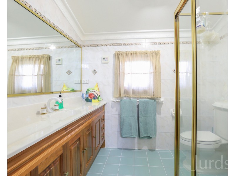 204 Wine Country Drive, Nulkaba NSW 2325