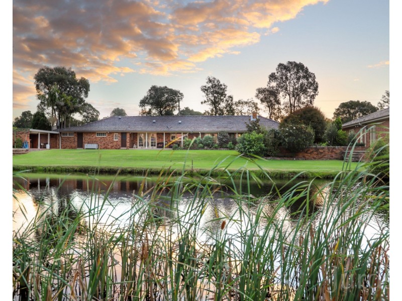 204 Wine Country Drive, Nulkaba NSW 2325