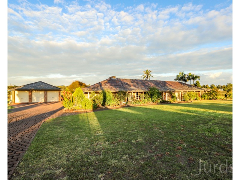 204 Wine Country Drive, Nulkaba NSW 2325