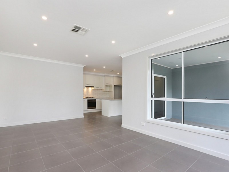 22b Triton Boulevard, North Rothbury NSW 2335