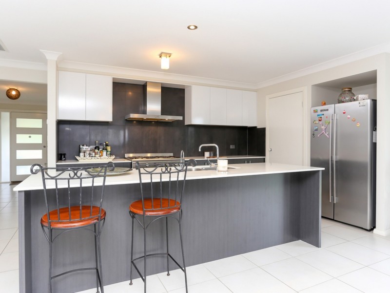 13 Walmsley Street, Millfield NSW 2325