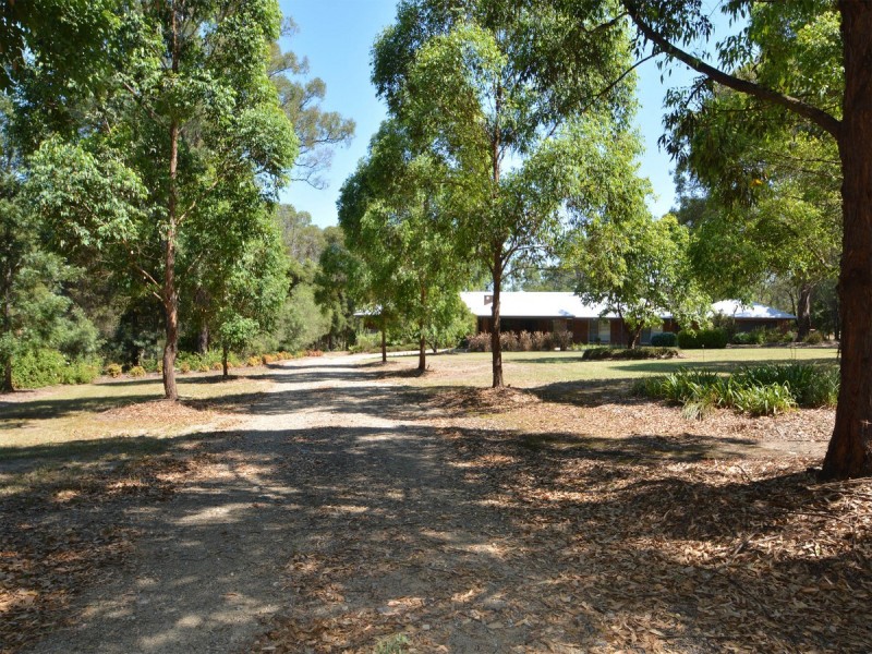 745 Lovedale Road, Lovedale NSW 2325