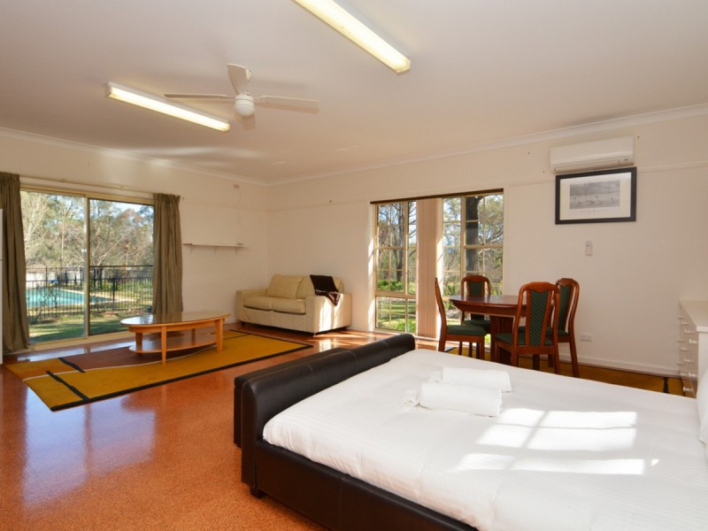 745 Lovedale Road, Lovedale NSW 2325