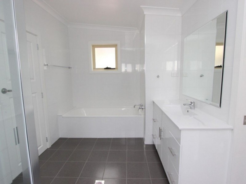 7 Alexander Street, Cessnock NSW 2325