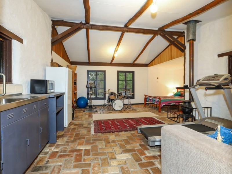 403 Wallaby Gully Road, Ellalong NSW 2325