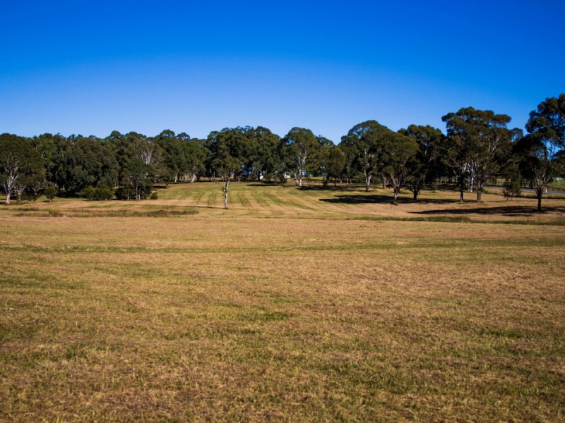 165 Sandy Creek Road, Mount Vincent NSW 2323