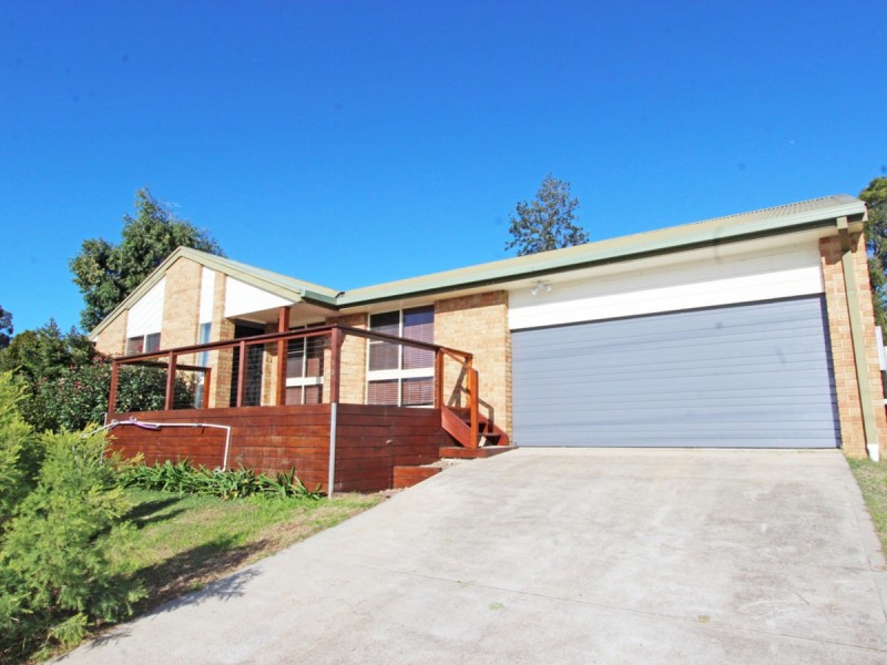 10 Thomas Street, North Rothbury NSW 2335