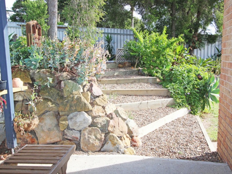 10 Thomas Street, North Rothbury NSW 2335