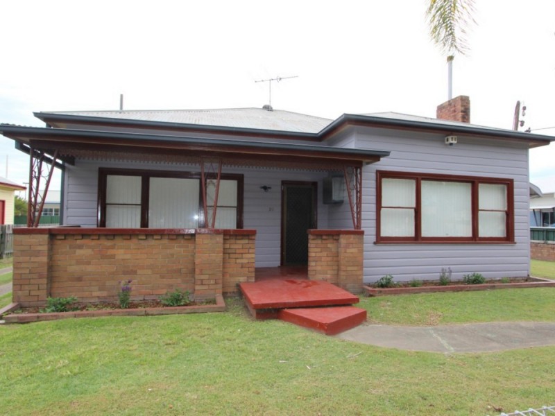20 North Avenue, Cessnock NSW 2325