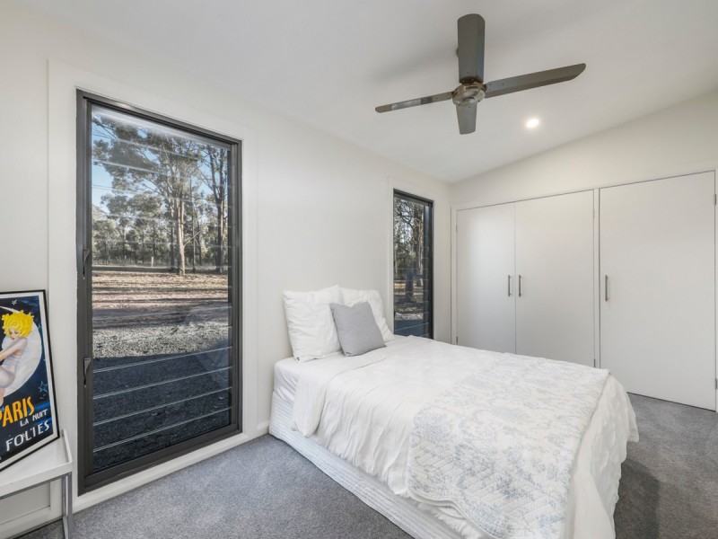 30 The Ballabourneen, Lovedale NSW 2325