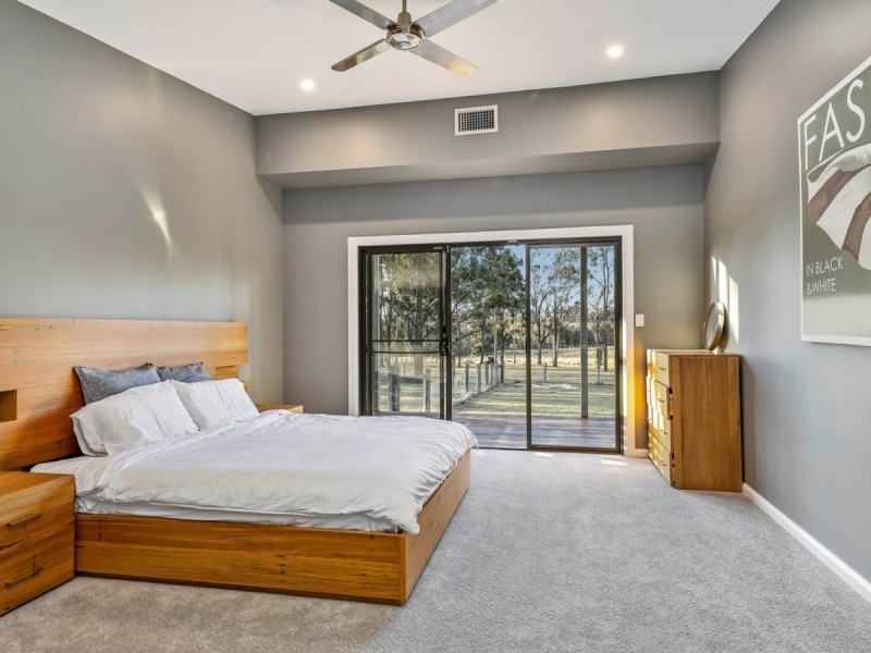 30 The Ballabourneen, Lovedale NSW 2325