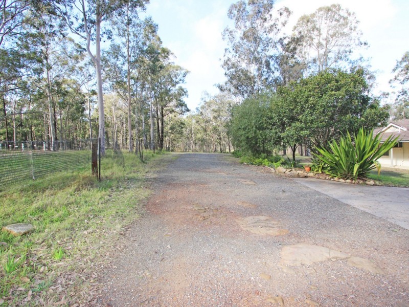 42 Tuckers Lane, North Rothbury NSW 2335