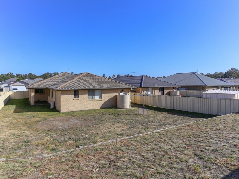 31 Edward Windeyer Way, Raymond Terrace NSW 2324