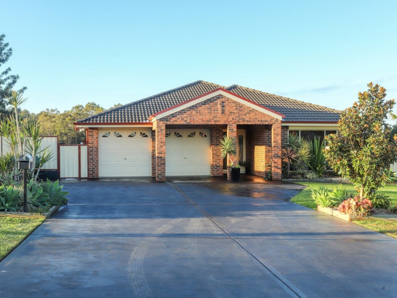 51 Caledonia Street, Kearsley NSW 2325