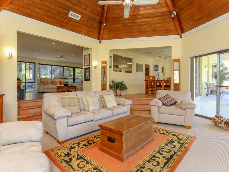 525 Lambs Valley Road, Lambs Valley NSW 2335