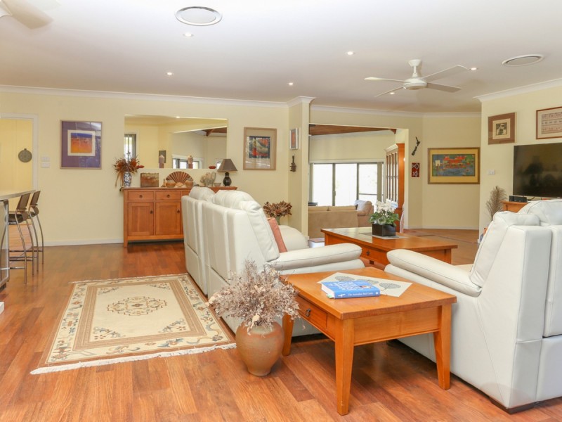 525 Lambs Valley Road, Lambs Valley NSW 2335