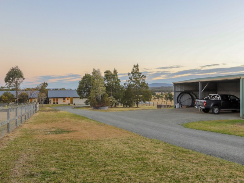 379 Talga Road, Lovedale NSW 2325