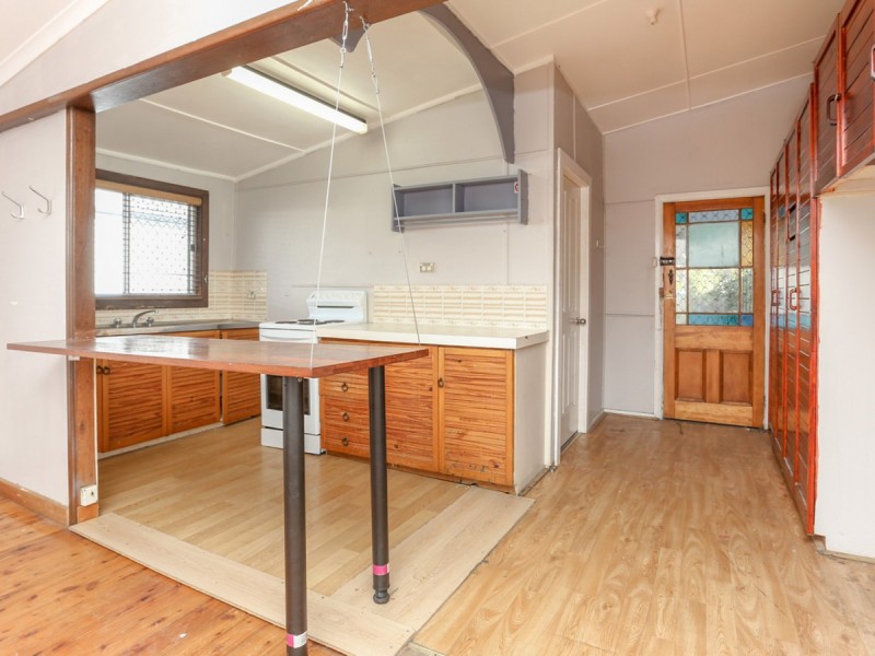 25 Cooper Street, Cessnock NSW 2325