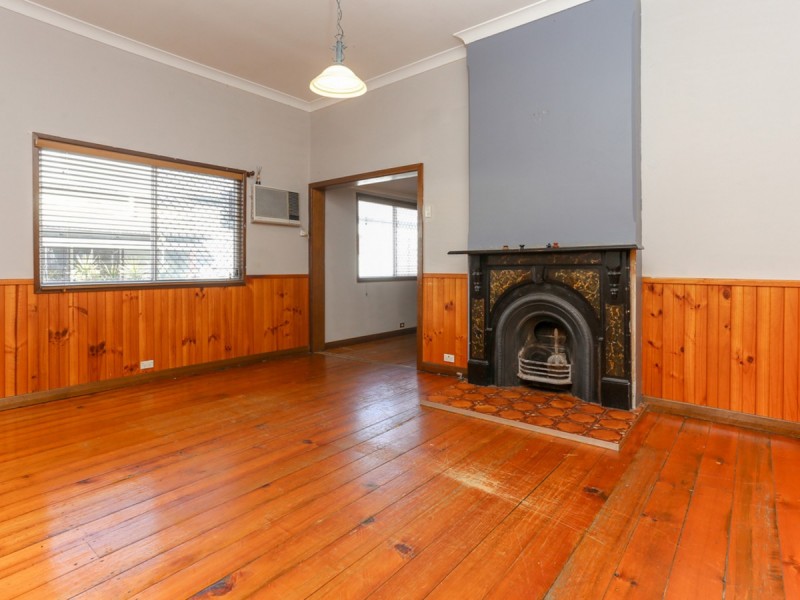 25 Cooper Street, Cessnock NSW 2325