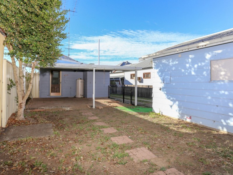 25 Cooper Street, Cessnock NSW 2325