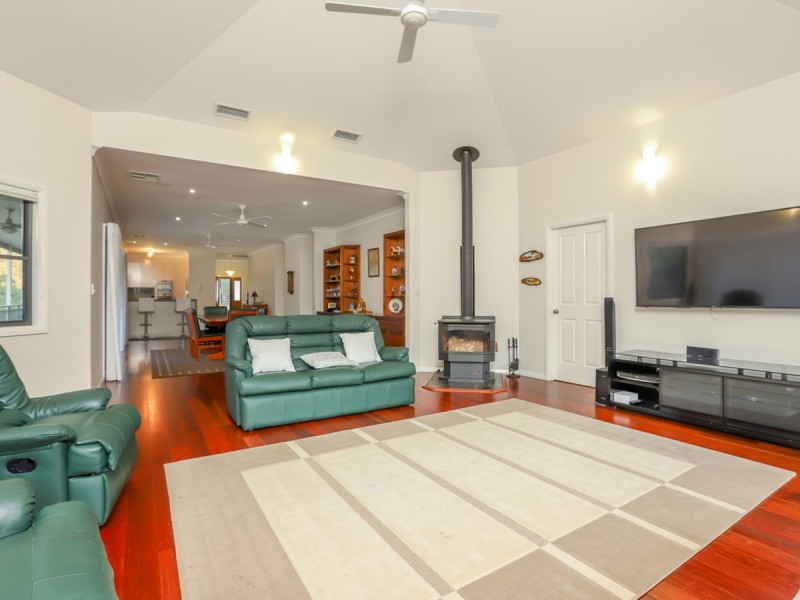 4544 Great North Road, Laguna NSW 2325