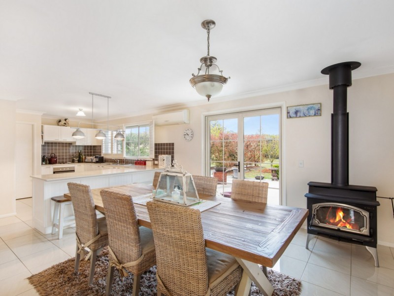 1368 Wine Country Drive, Rothbury NSW 2320