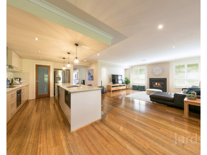 10 Lindeman Gr, Cessnock NSW 2325