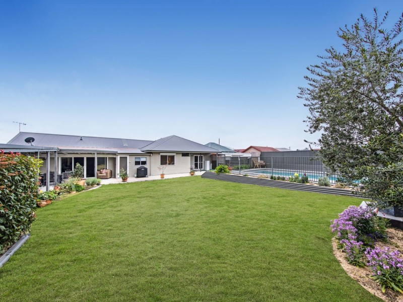49 Love Street, Cessnock NSW 2325