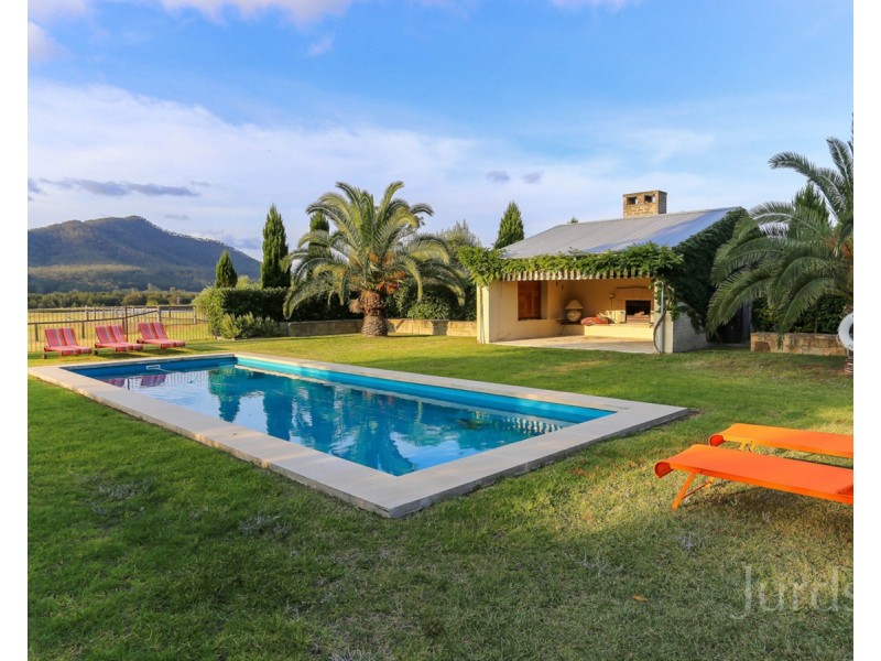 712 Wollombi Road, Broke NSW 2330