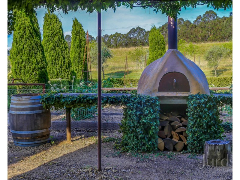 712 Wollombi Road, Broke NSW 2330