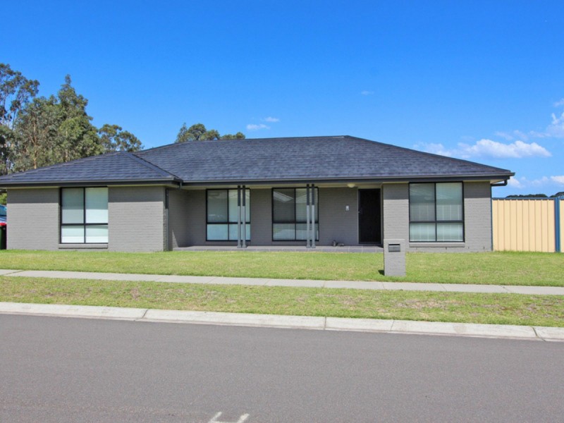37 Zinfandel Circuit, Cessnock NSW 2325