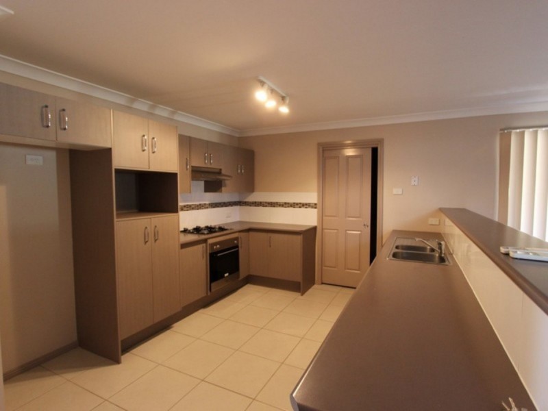 11A Anzac Avenue, Cessnock NSW 2325