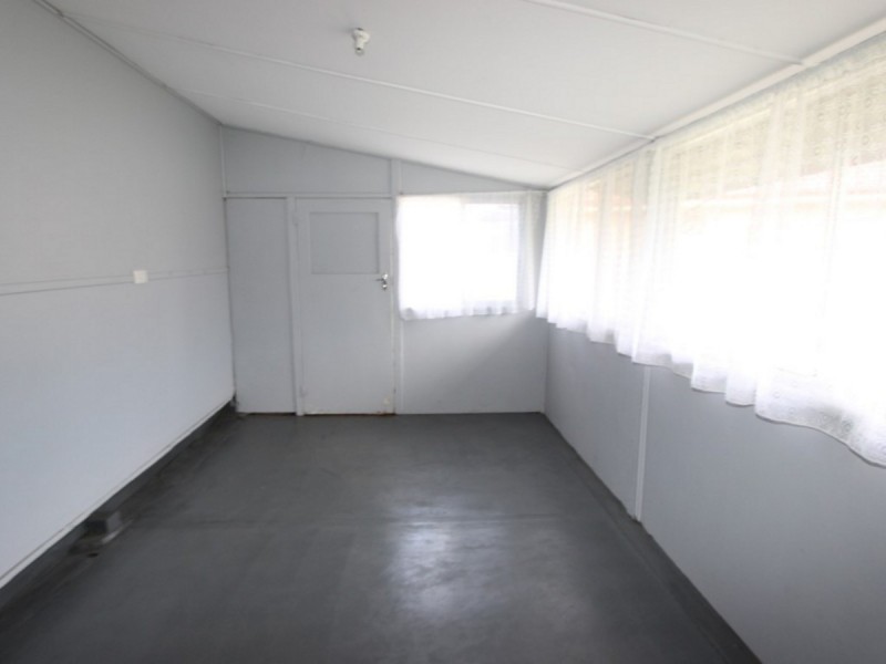 2 Sports Avenue, Cessnock NSW 2325