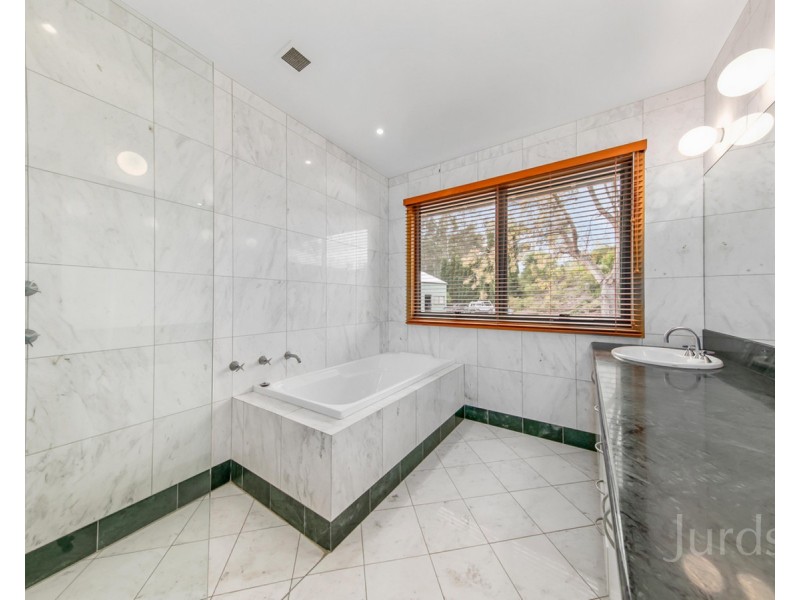 201 Wollong Road, Quorrobolong NSW 2325