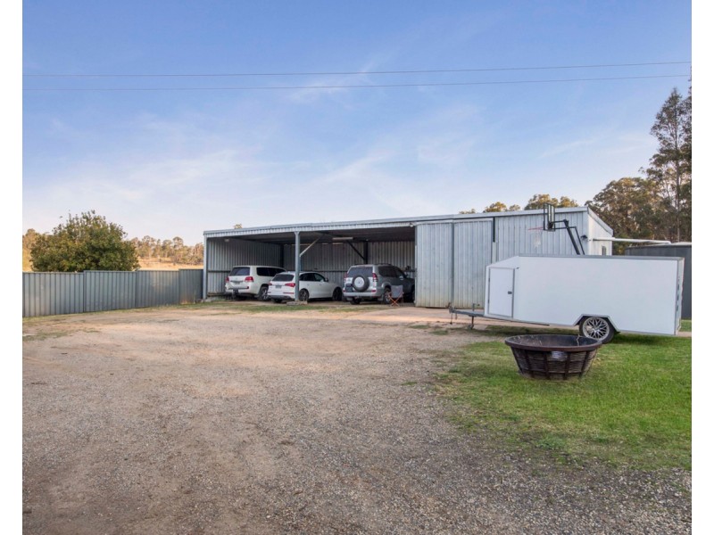 1131 Sandy Creek Road, Quorrobolong NSW 2325
