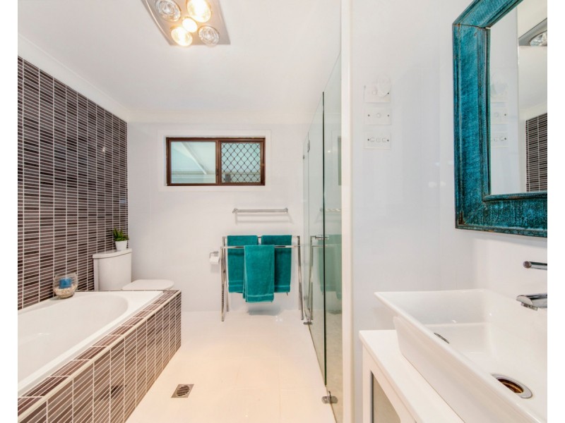 1131 Sandy Creek Road, Quorrobolong NSW 2325