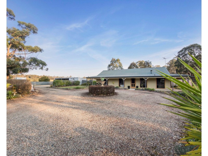 1131 Sandy Creek Road, Quorrobolong NSW 2325