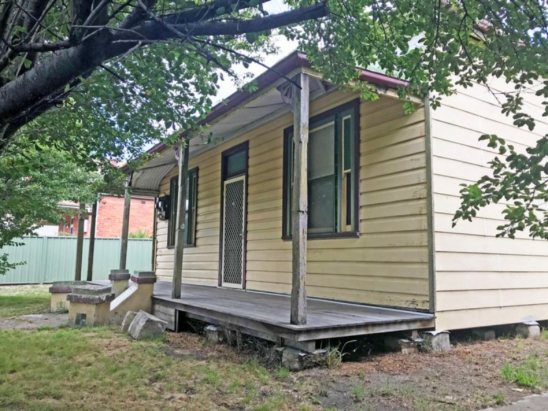 32 Charlton Street, Cessnock NSW 2325