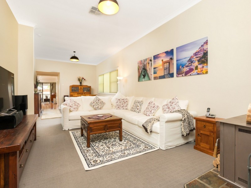 6 Boomerang Street, Cessnock NSW 2325