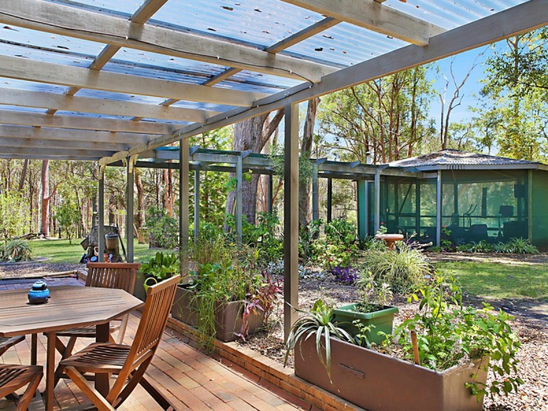 28 Whitings Lane, Quorrobolong NSW 2325