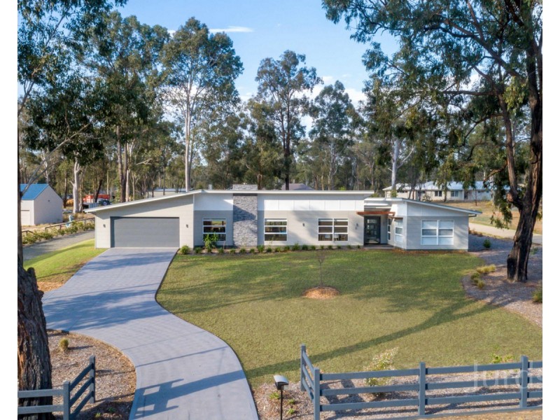 8 Redgum Road, Paxton NSW 2325