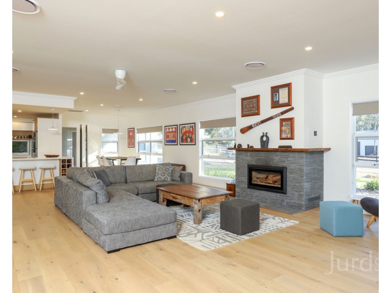 8 Redgum Road, Paxton NSW 2325