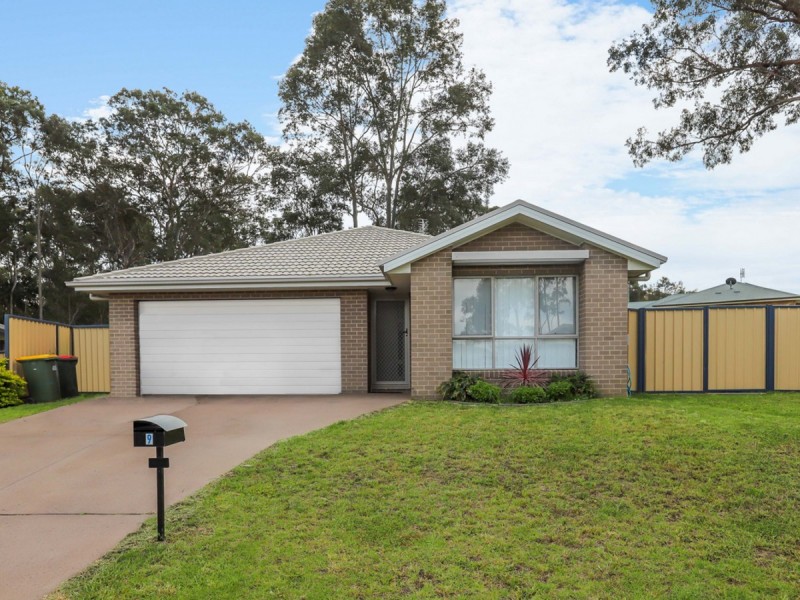 9 Muscat Place, Cessnock NSW 2325