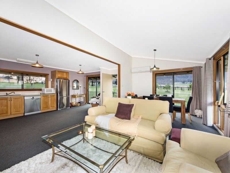 125 Adams Peak Road, Broke NSW 2330