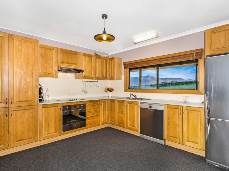 125 Adams Peak Road, Broke NSW 2330