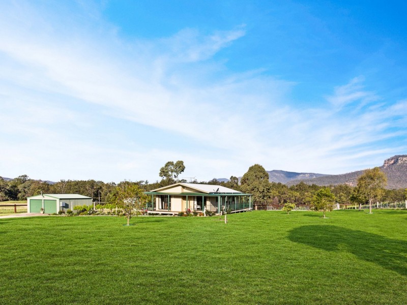 125 Adams Peak Road, Broke NSW 2330