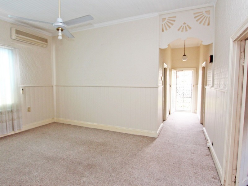 51 Cumberland Street, Cessnock NSW 2325